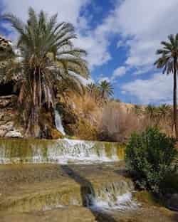 آبشار تزرج|بهترین مکان دیدنی بندر عباس