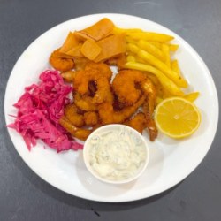 اینستاگرام رستوران سنتی هواری قشم