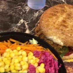 فست فود لاویا قشم