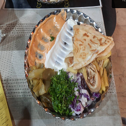 شاورما مطعم سلطان قشم